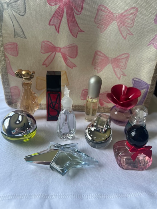 Cute.10pc Mini Perfumes. - Picture 2 of 12